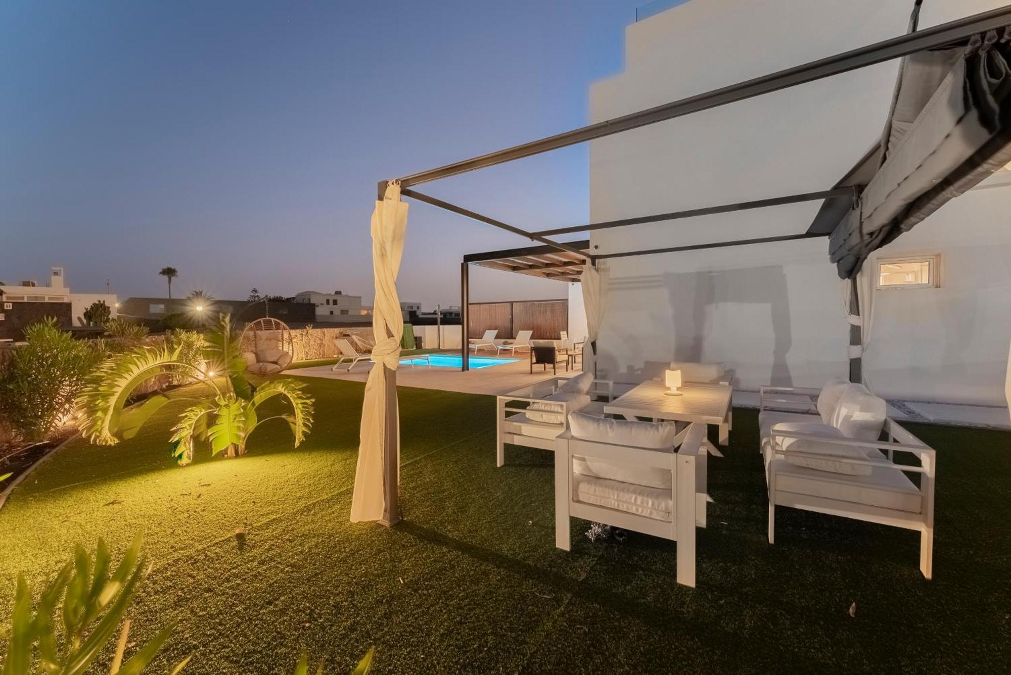 Villa Menta Relaxing Corner In Front Of The Ocean ปลายาบลังกา ภายนอก รูปภาพ